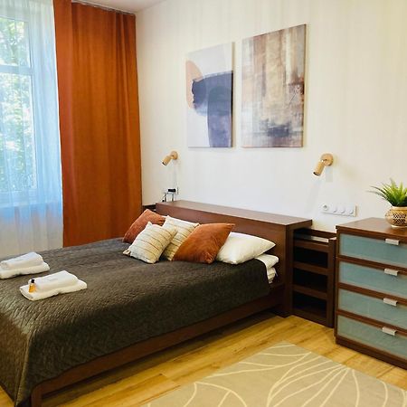 St. Cross Apartment Krakow Bagian luar foto